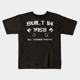 Built in 1958 Car fanatics 62nd Birthday Gift ideas Kids T-Shirt